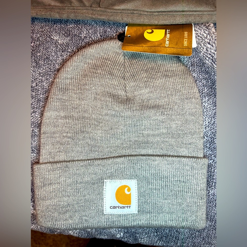 Grey carhartt hat